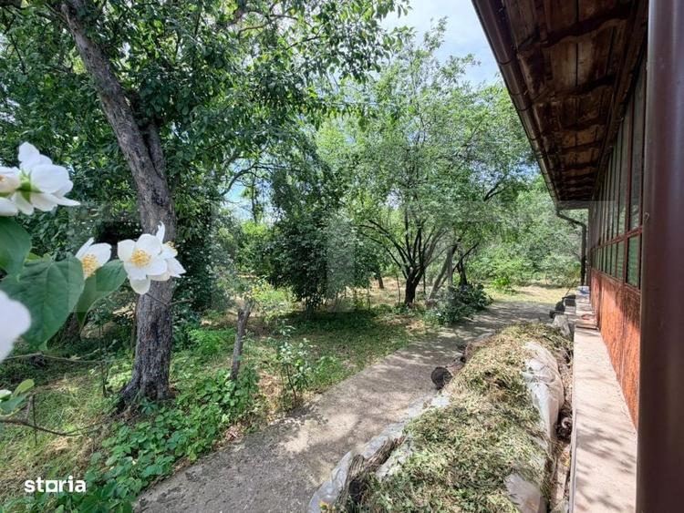 Casă cu 2 camere în Urechești