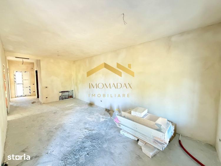 Casă cu 3 camere cu Teren 250 Mp în Sânmihaiu Român