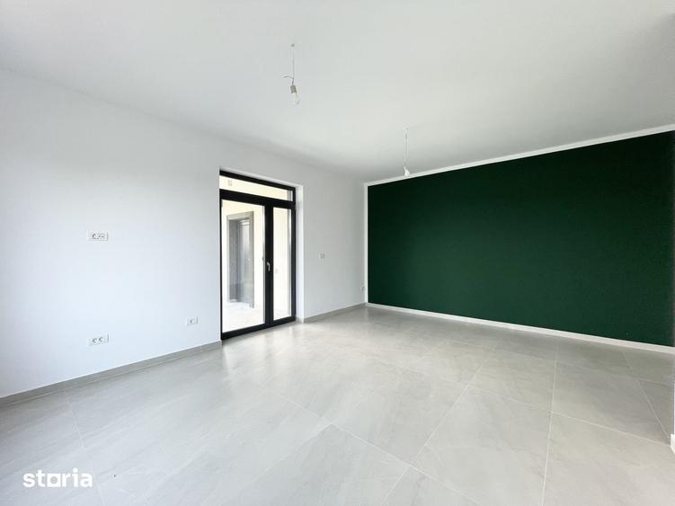 Casă cu 4 camere cu Teren 300 Mp în Central