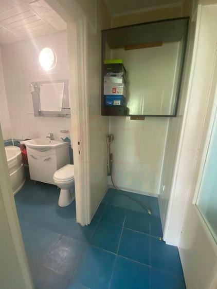 Apartament cu 2 camere semidecomandat în Țiglina 1