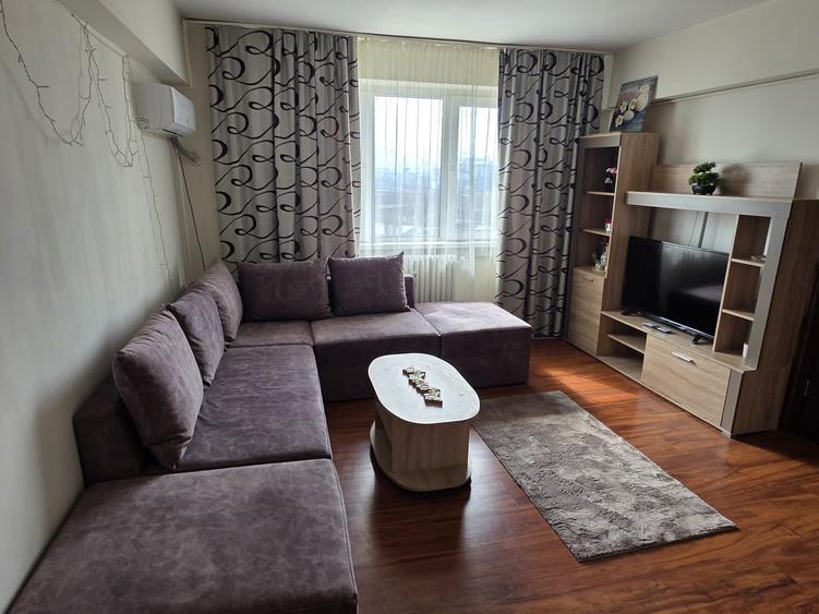 Apartament cu 2 camere semidecomandat în Peninsula