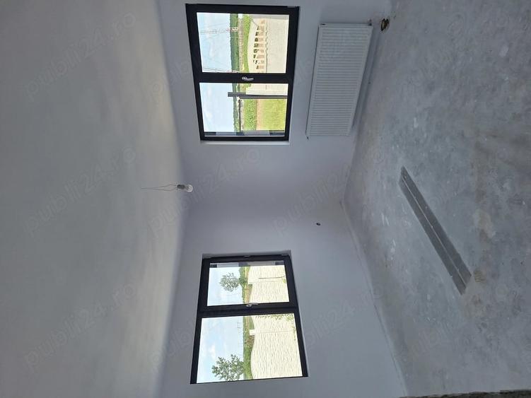 Casă cu Teren 520 Mp în Stâlpu