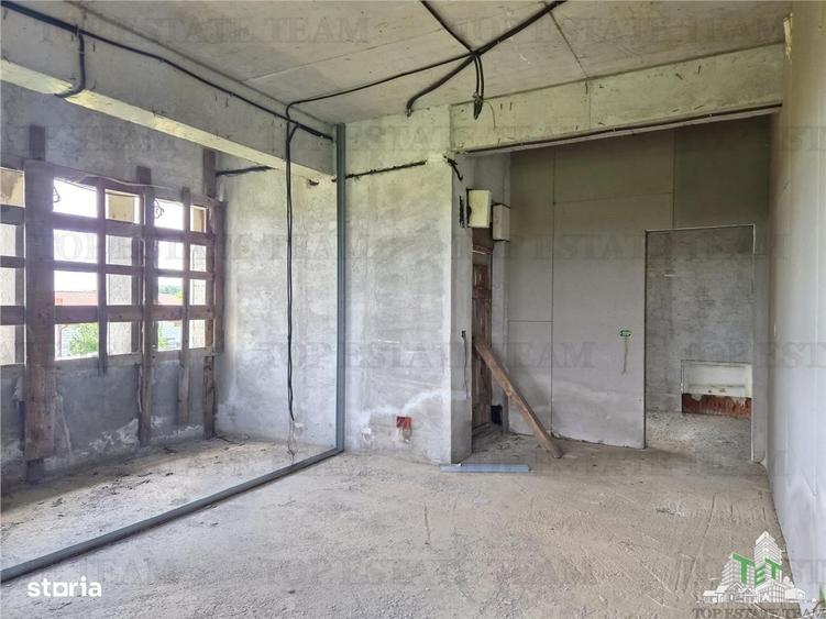 Casă cu 4 camere cu Teren 1372 Mp în Ghermănești