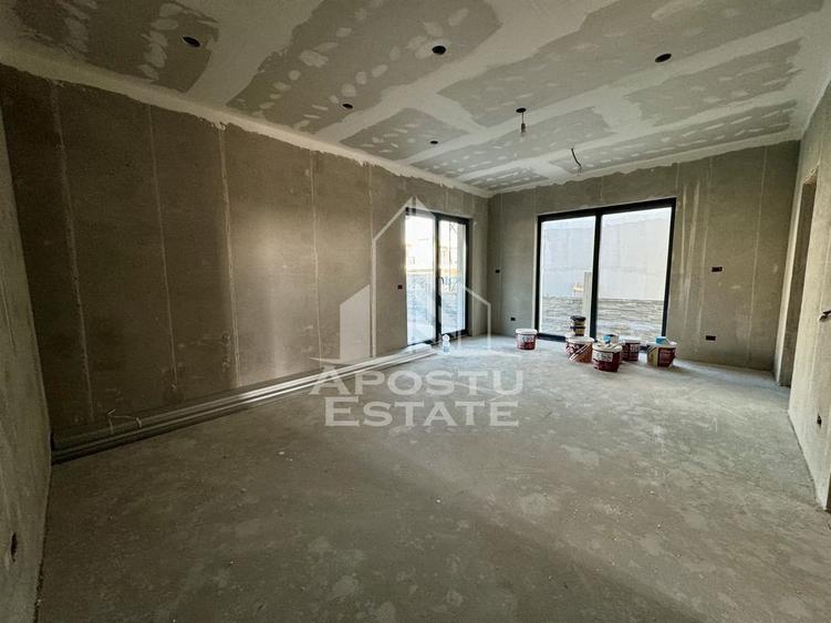 Casă cu 5 camere cu Canalizare în Chișoda