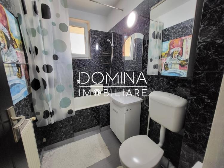 Apartament cu 3 camere semidecomandat, mobilat în 1 Mai