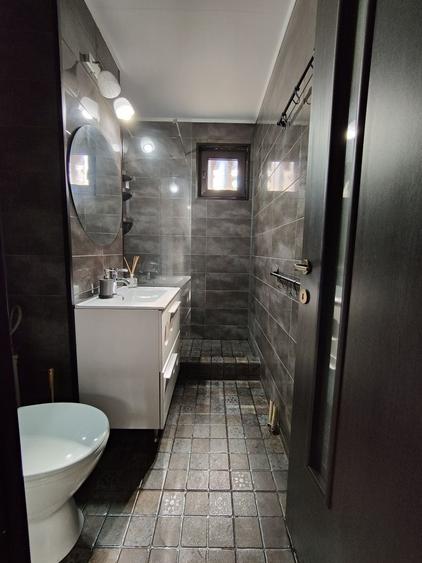 Inchiriez apartament cu 2 camere strada Brailei zona banci - 4