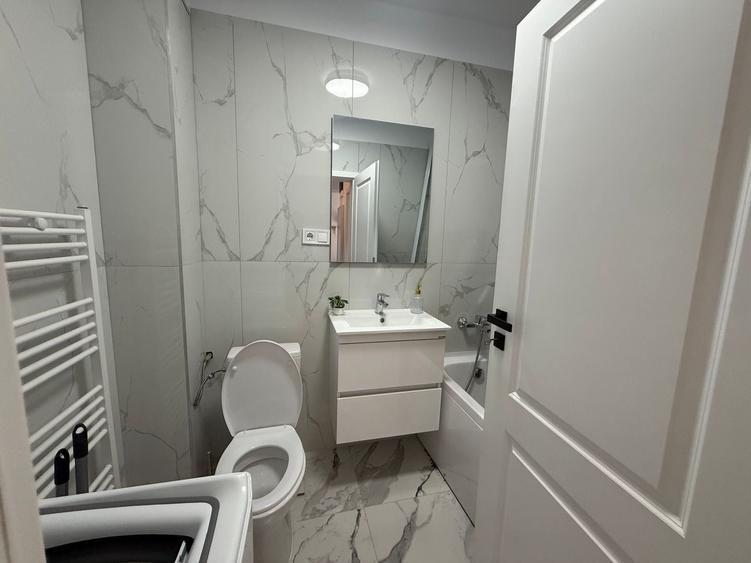Apartament cu 2 camere decomandat, mobilat în Odăi