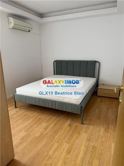 Casă cu 5 camere cu Garaj în Central
