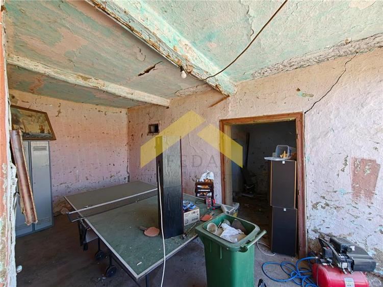 Casă individuală cu 3 camere cu Canalizare în Felnac