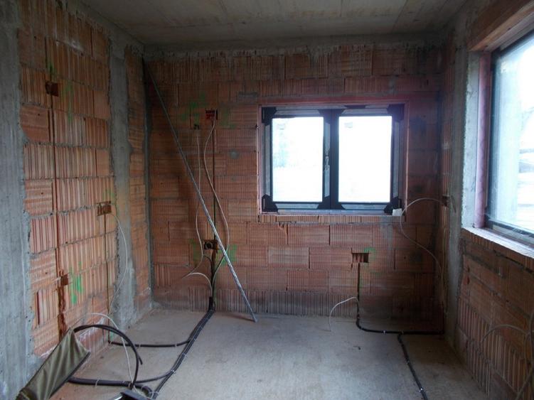 Duplex cu 4 camere cu Teren 242 Mp în Sânandrei