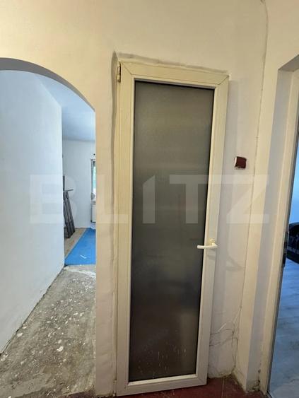 Garsonieră decomandată în Brazda lui Novac
