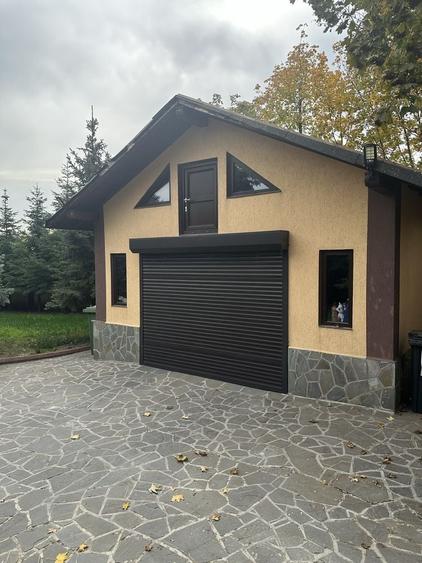 Casă cu 4 camere în Pasărea