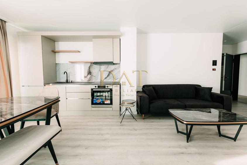 Apartament cu 3 camere în Zorilor