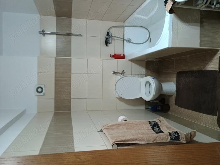Apartament cu 2 camere decomandat în Rulmentul