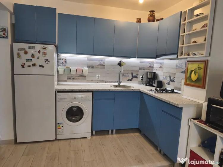 Apartament cu 2 camere semidecomandat în Central