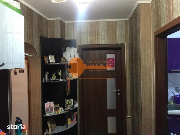 Apartament cu 3 camere decomandat în 13 Septembrie