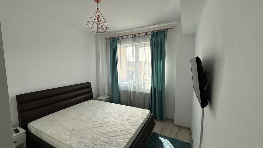 Apartament cu 2 camere decomandat în Vest