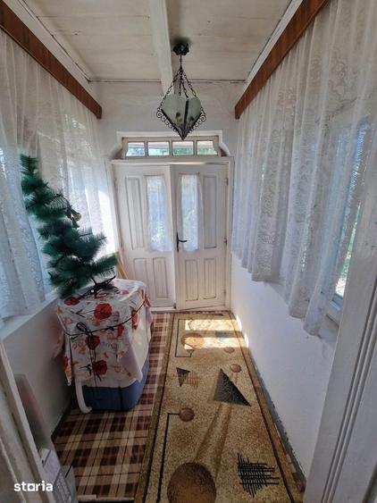 De vanzare casa batraneasca in Horia, teren de 700mp, 3 anexe, 55000e - 15