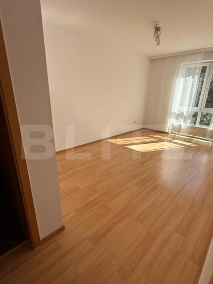Apartament cu 3 camere decomandat în Avantgarden