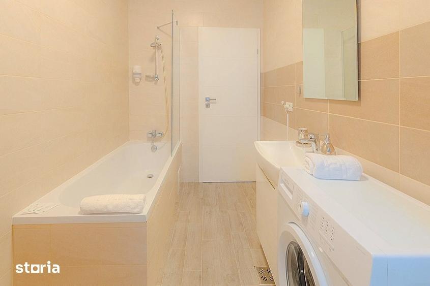 Apartament 3 camere, 100 mp, Pia?a Unirii - 1