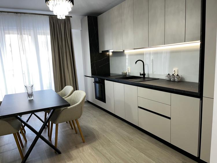 Apartament cu 2 camere semidecomandat în Central