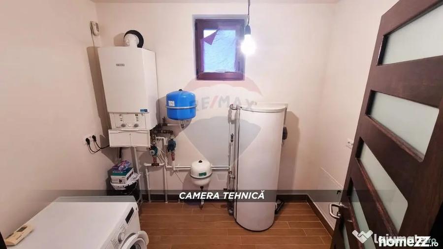 Casă cu 4 camere cu Teren 3657 Mp în Buzești