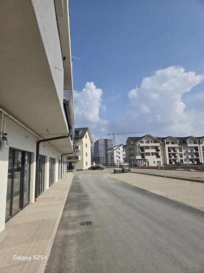 Spațiu comercial, de 70 mp, în Șelimbăr