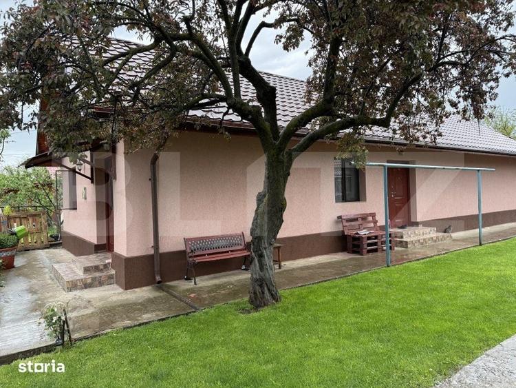 Casă cu 3 camere în Lipănești