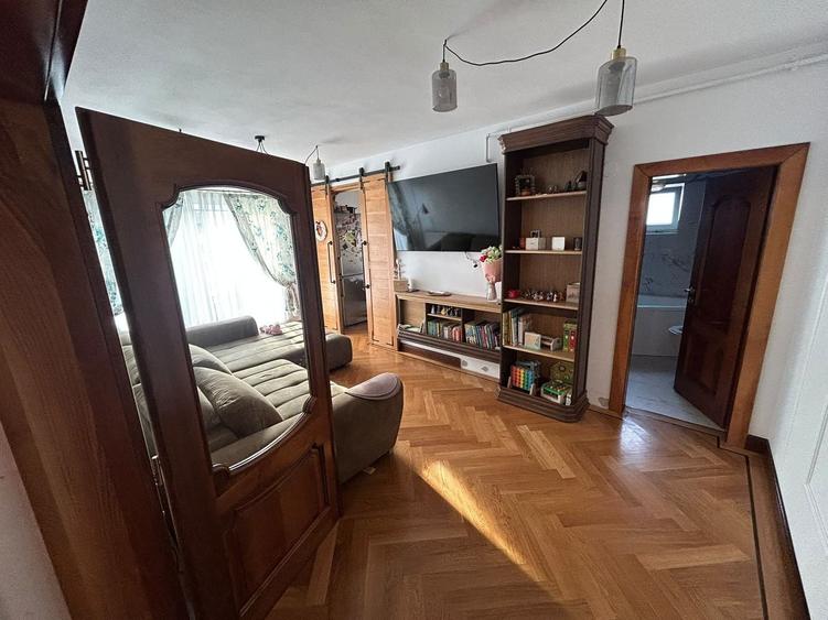 Apartament cu 3 camere, mobilat în Arhitecților - Calea Cisnădiei