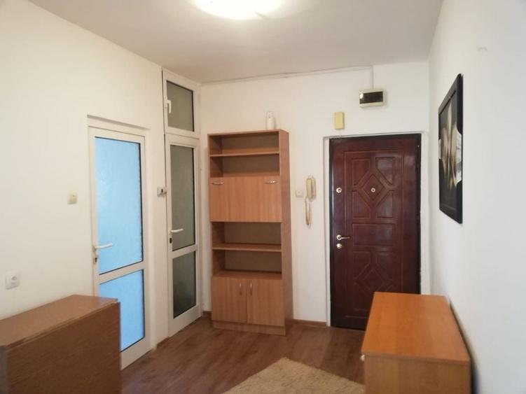 Apartament cu 2 camere decomandat în Ultracentral