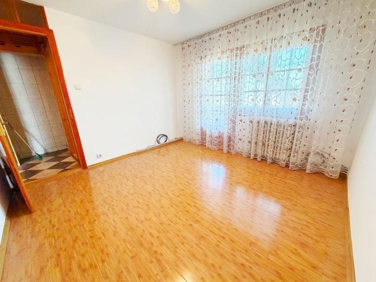 Apartament cu 3 camere decomandat în Nord