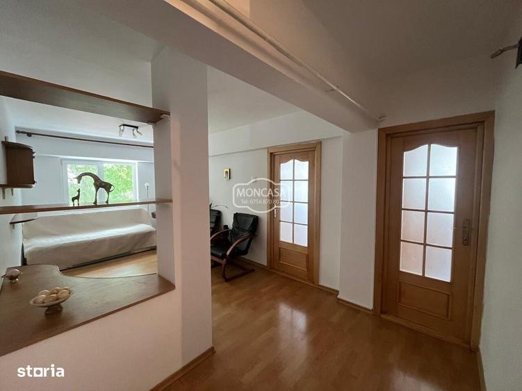 Apartament cu 3 camere decomandat în Central