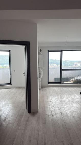 Apartament cu 2 camere semidecomandat în Zorilor
