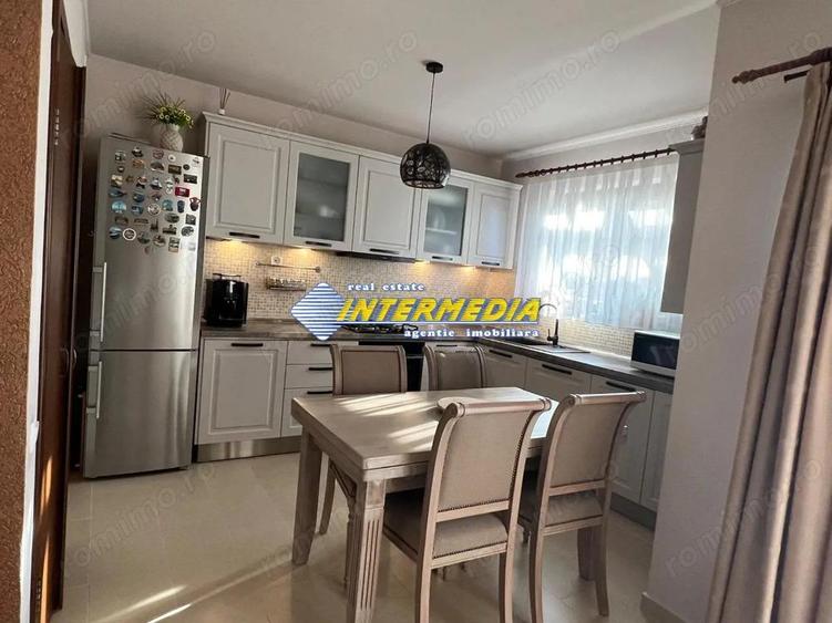 Casa noua de vanzare 120 mp finisata complet ideala pentru o familie in Alb Iulia - 2