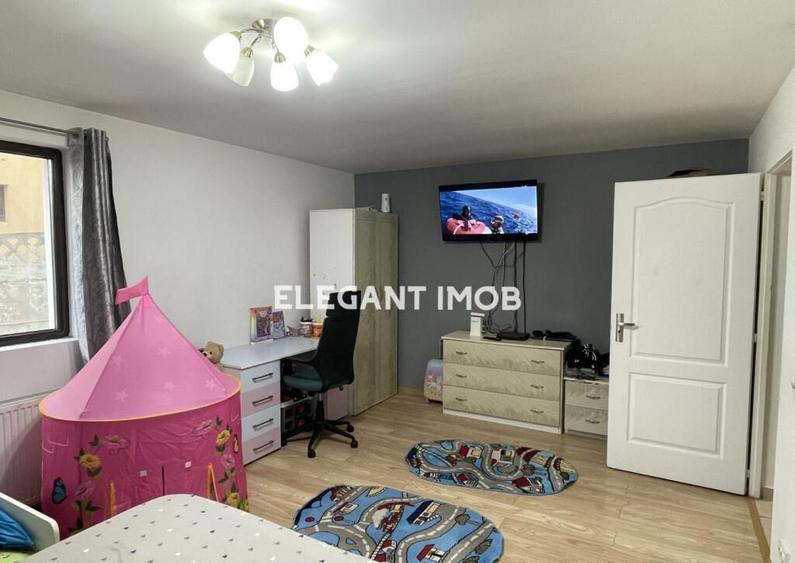 Vila in Tunari in Cartierul Florilor - 4