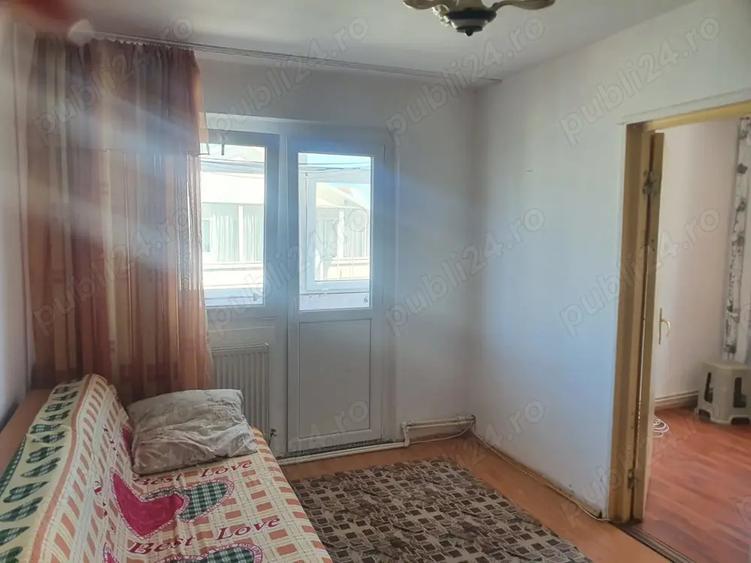 Vand apartament 2 camere , zona J-uri Craiovei - 3