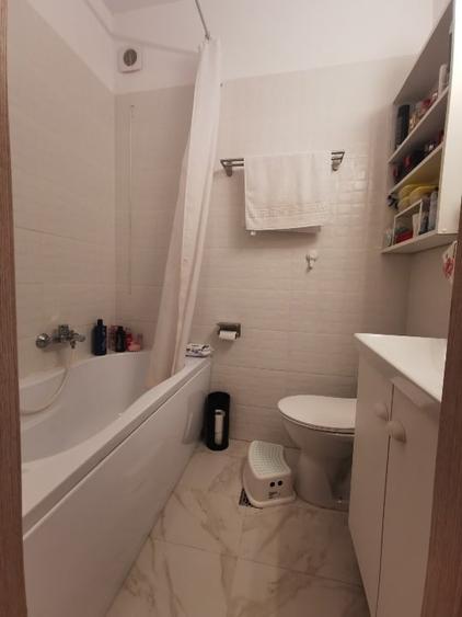 Apartament Damaroaia 2020, decomandat 4 camere, 2 bai - 4