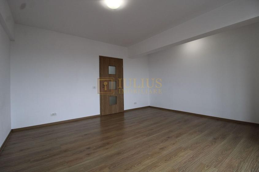 8 incaperi, 2 bai, centrala proprie, 3 locuri de parcare; Lipovei. - 21