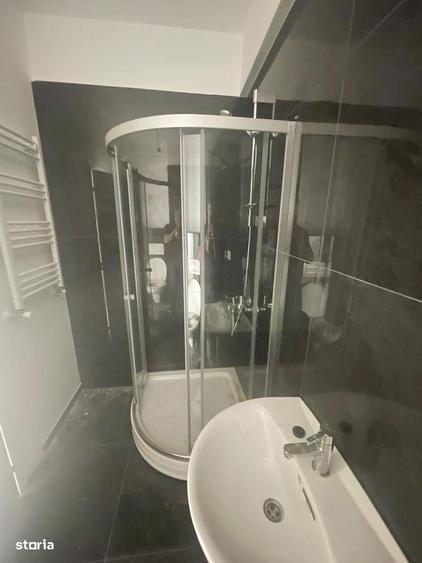 1 Cam Decomandat Capt Cug Visoianu Etaj Intermediar - 5