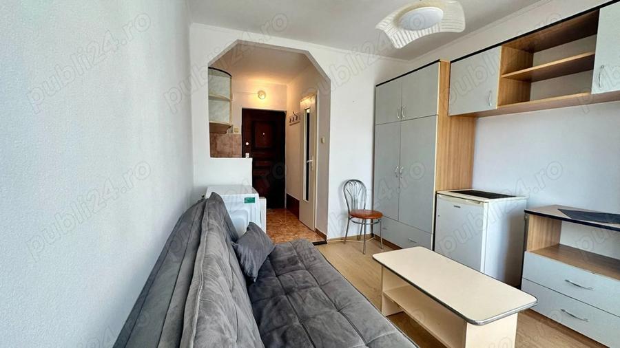 Garsoniera cocheta de inchiriat zona Sfantul Apostol Andrei - 3