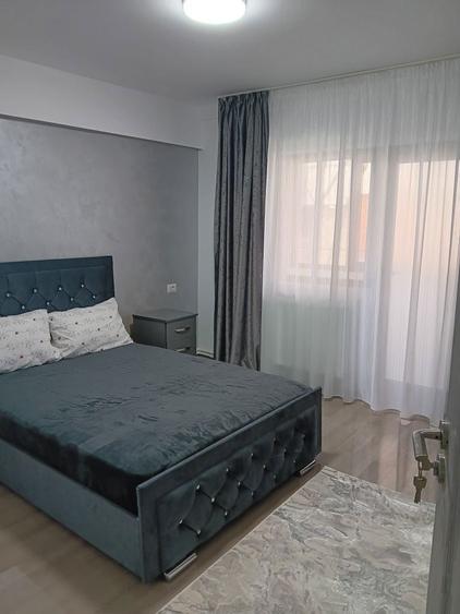 Inchiriez apartament Ramnicu Sarat - 1