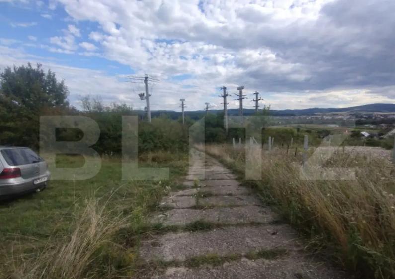 Teren extravilan in suprafata de 35 de ari, zona Beclenut, i - 3