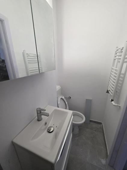 Chiajna, pe strada Ilie Petre, centrala, balcon - 12