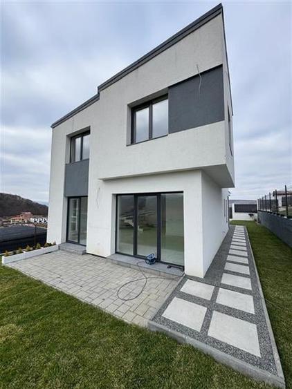 Casa Individuala,Finisata,situata in Floresti ! - 23