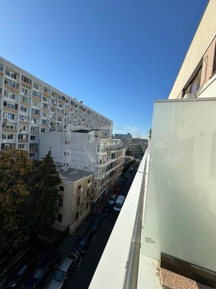 Duplex DOROBANTI 6 camere, plus terasa 13 mp  deja inchiriat RANDAMENT 5% - 13