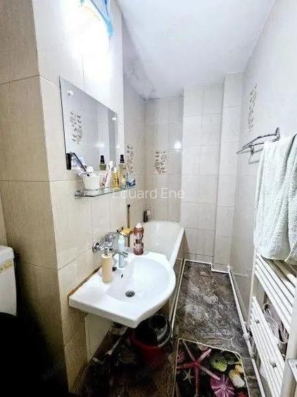 De inchiriat apartament 1 camera decomandat - zona Ifr De inchiriat apartament 1 camera decomandat - zona Ifr