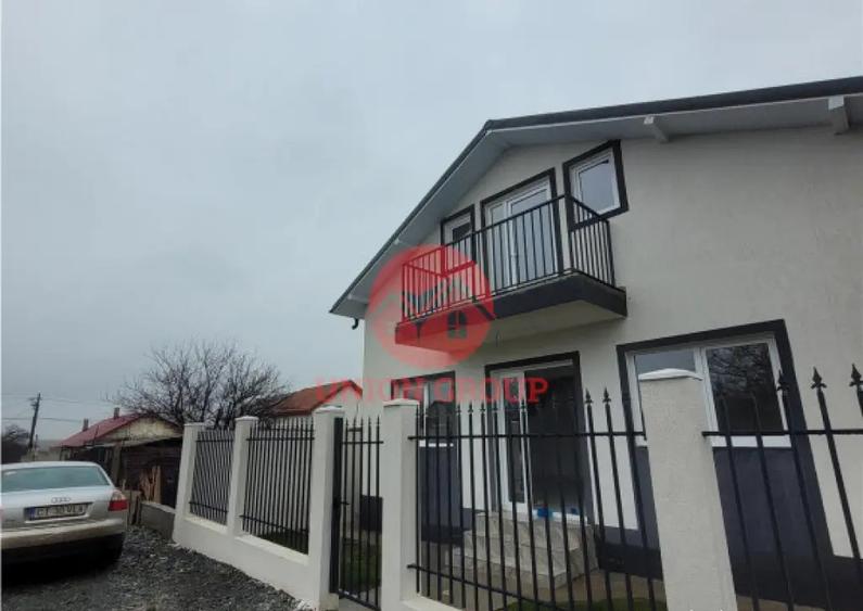 Vila P M La Cheie, Constructie 2025 - Lumina - 3