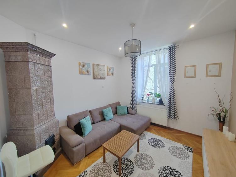 Parcul Carol,imobil versatil rezidential /birouri,parcare si curte - 3