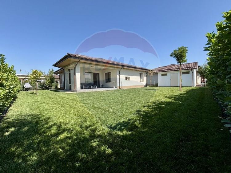 Casă individuală de închiriat My Corbeanca, complex rezidential - 3