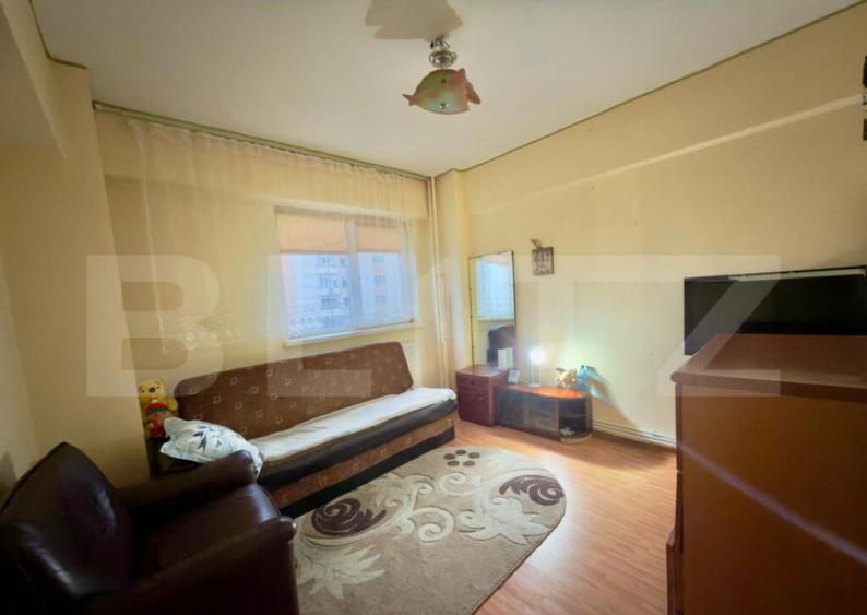 Apartament decomandat, 2 camere, 53mp, zona Electroputere Ma - 8